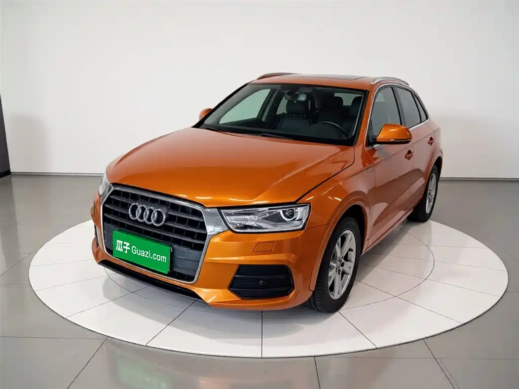 Audi Q3 2016 — фото 1