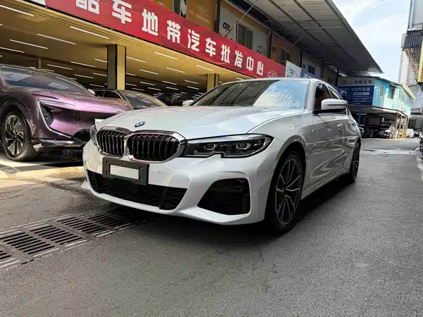 BMW 3 Series 2022