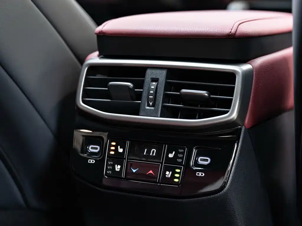 Lexus RX 2023 — фото 18