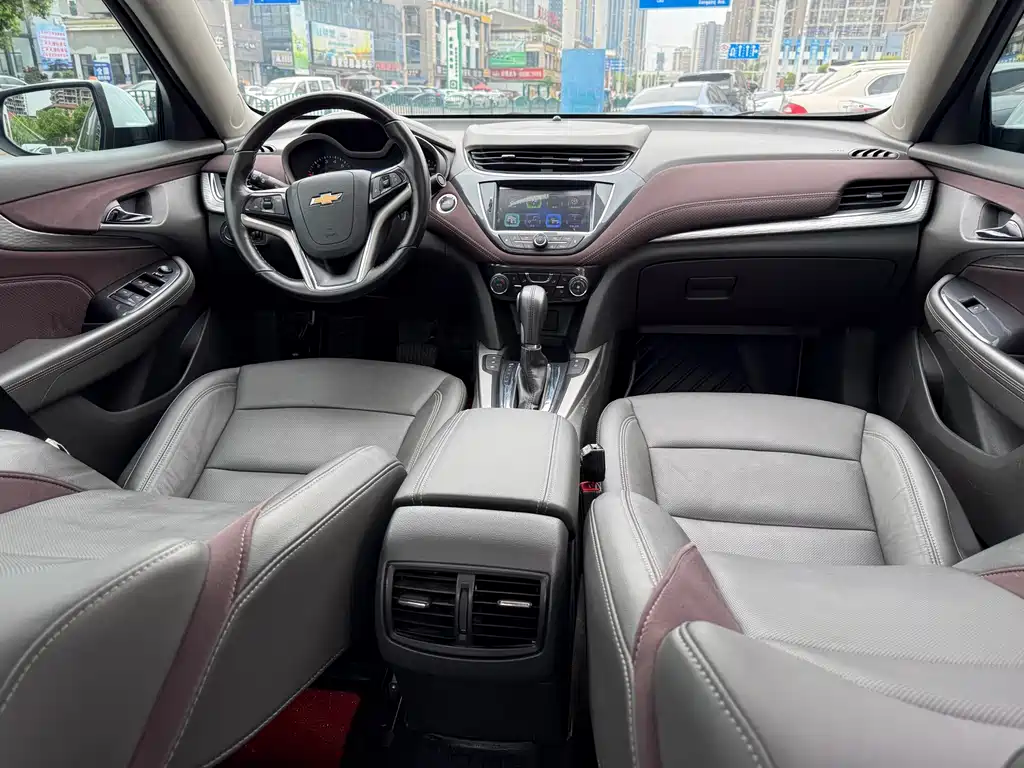 Chevrolet Malibu 2018 — фото 11