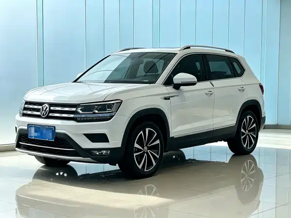 Volkswagen Tharu 2020