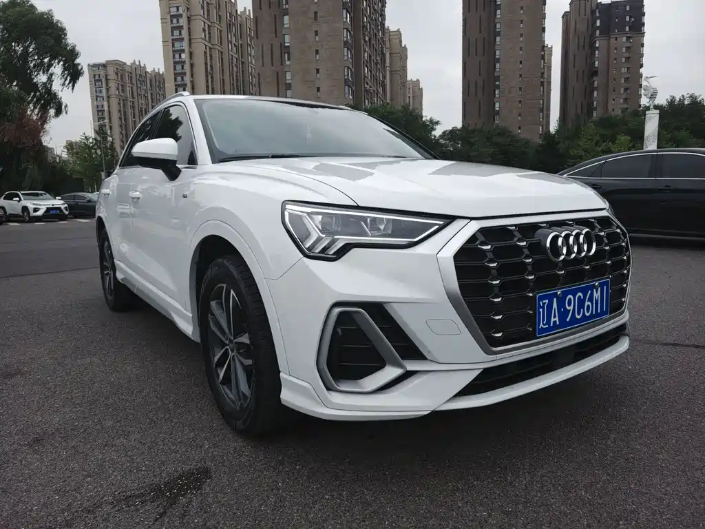 Audi Q3 2022