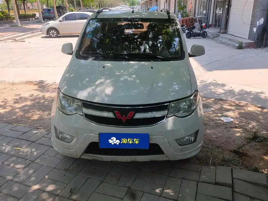 Wuling Hongguang 2018 — фото 2
