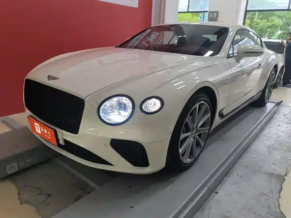 Bentley Continental 2022