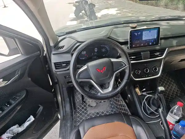 Wuling Hongguang S3 2022
