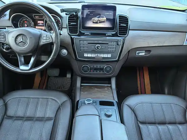 Mercedes-Benz GLE 2018