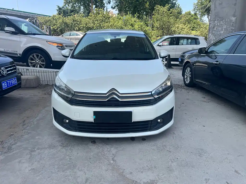 Citroën C4 Sega 2016 — фото 2