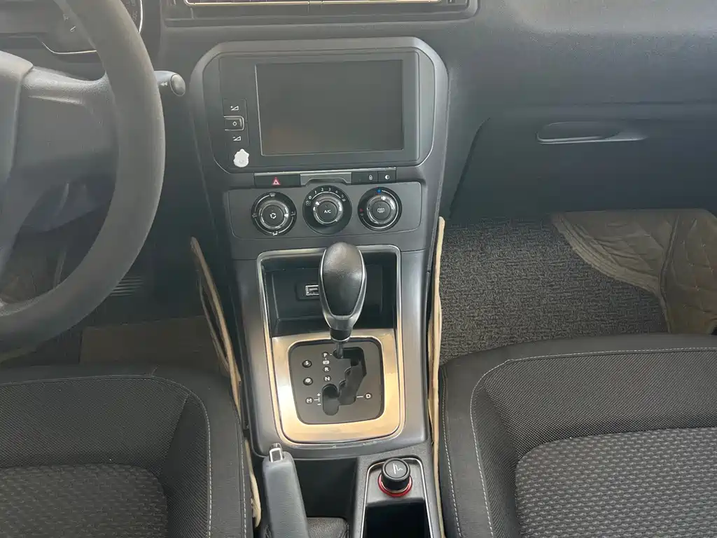 Citroën C4 Sega 2016 — фото 10
