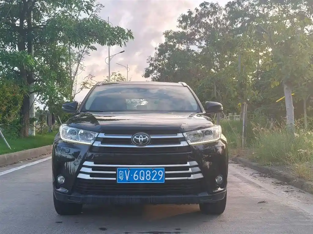 Toyota Highlander 2019