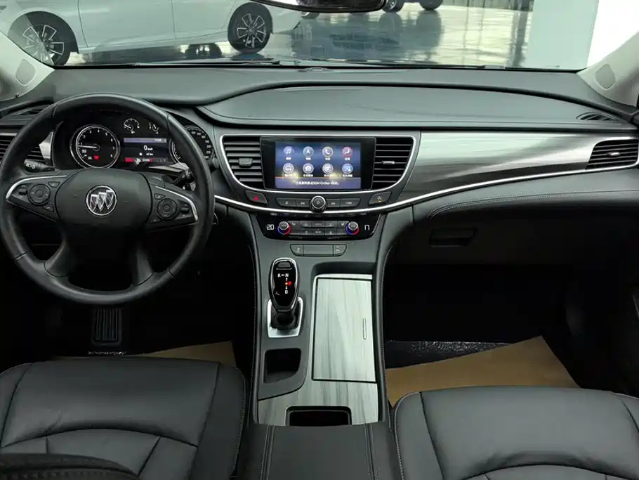 Buick LaCrosse 2023 — фото 12