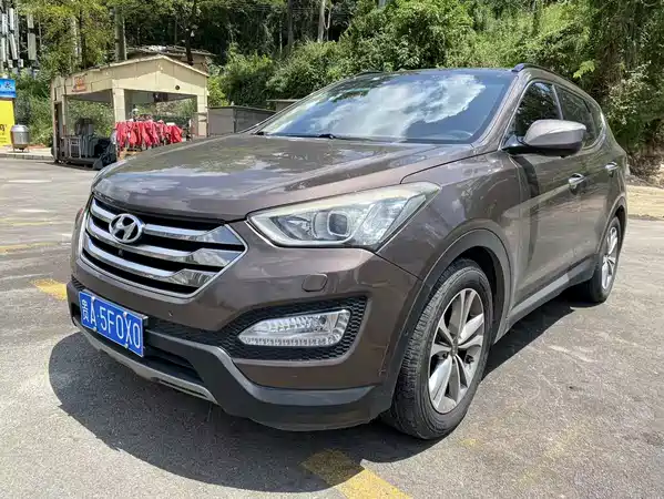 Hyundai Santa Fe 2016