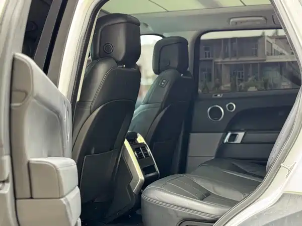 Land Rover Range Rover Sport 2021
