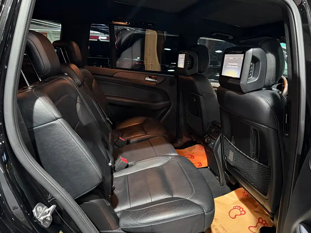 Mercedes-Benz GLS 2018 — фото 21
