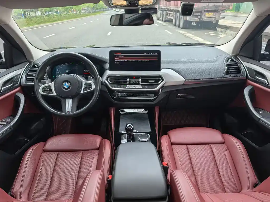 BMW X4 2022 — фото 4