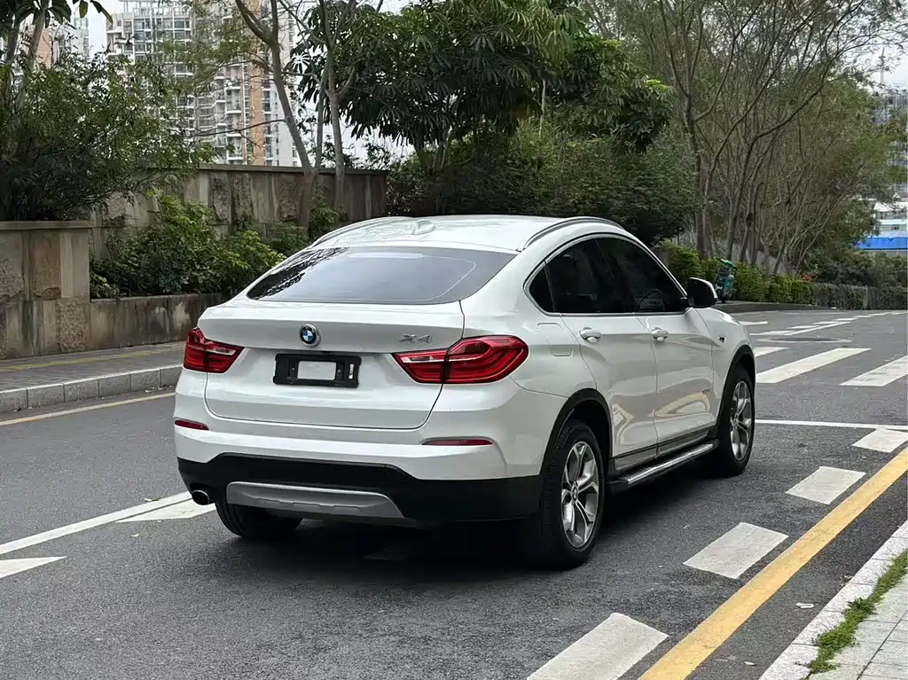 BMW X4 2018 — фото 13
