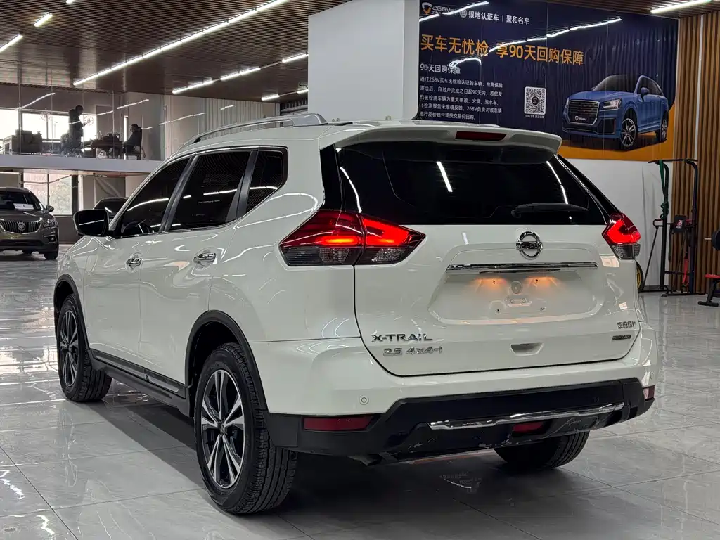 Nissan X-Trail 2020 — фото 4