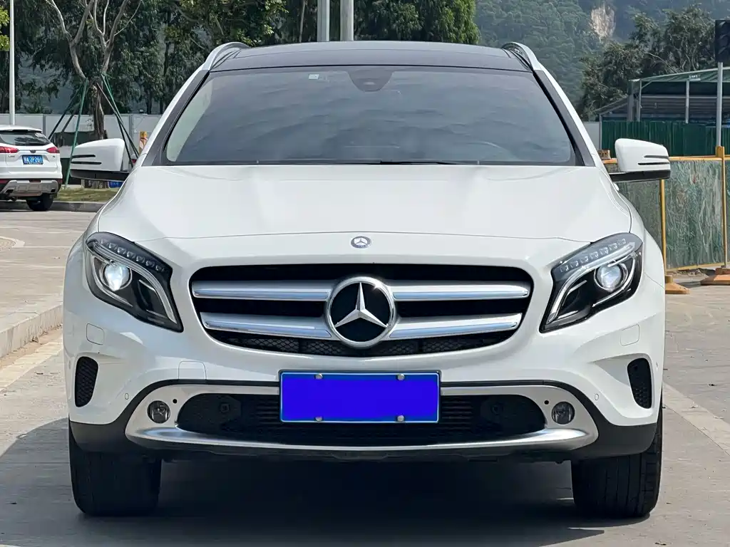 Mercedes-Benz GLA 2017 — фото 2