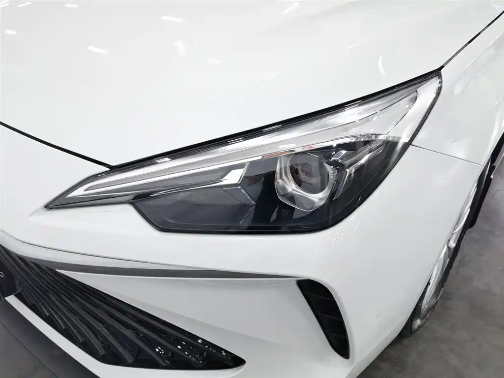 Roewe i5 2024