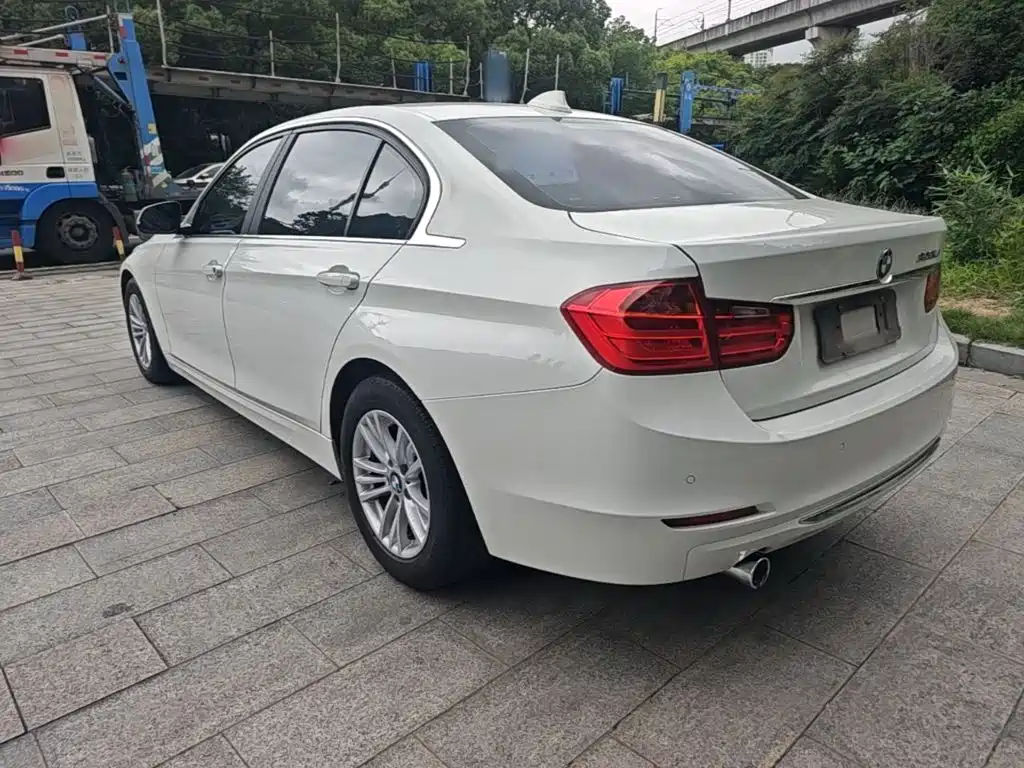BMW 3 Series 2014 — фото 5