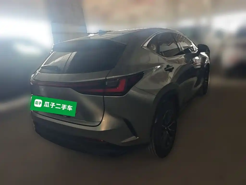 Lexus NX 2023 — фото 12