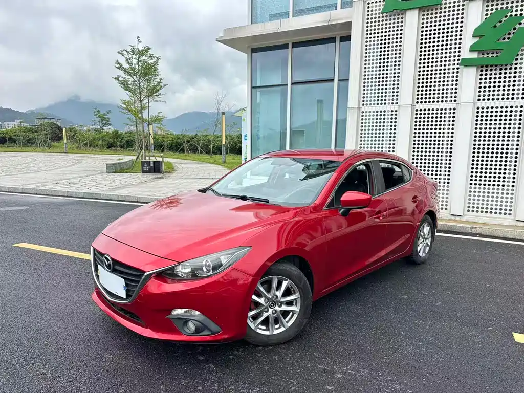 Mazda 3 Axela 2016 — фото 1
