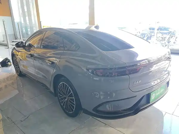 BYD Han 2025