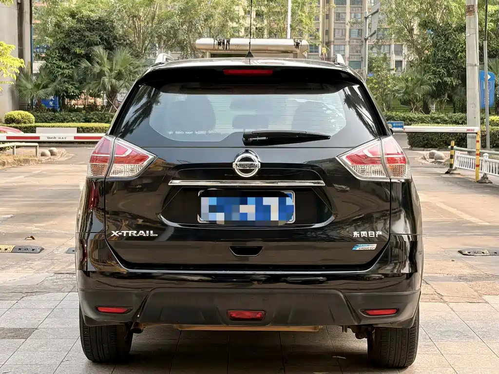 Nissan X-Trail 2016 — фото 8