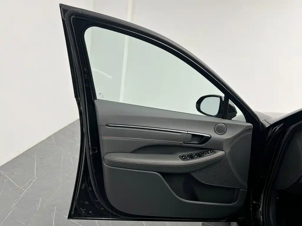 Hyundai Sonata 2024 — фото 13
