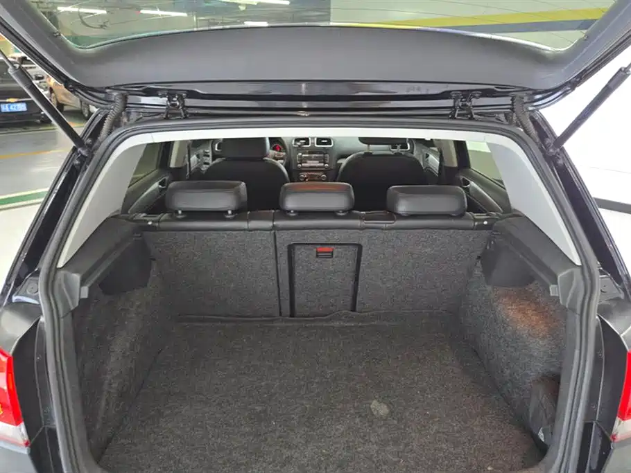 Volkswagen Golf 2011
