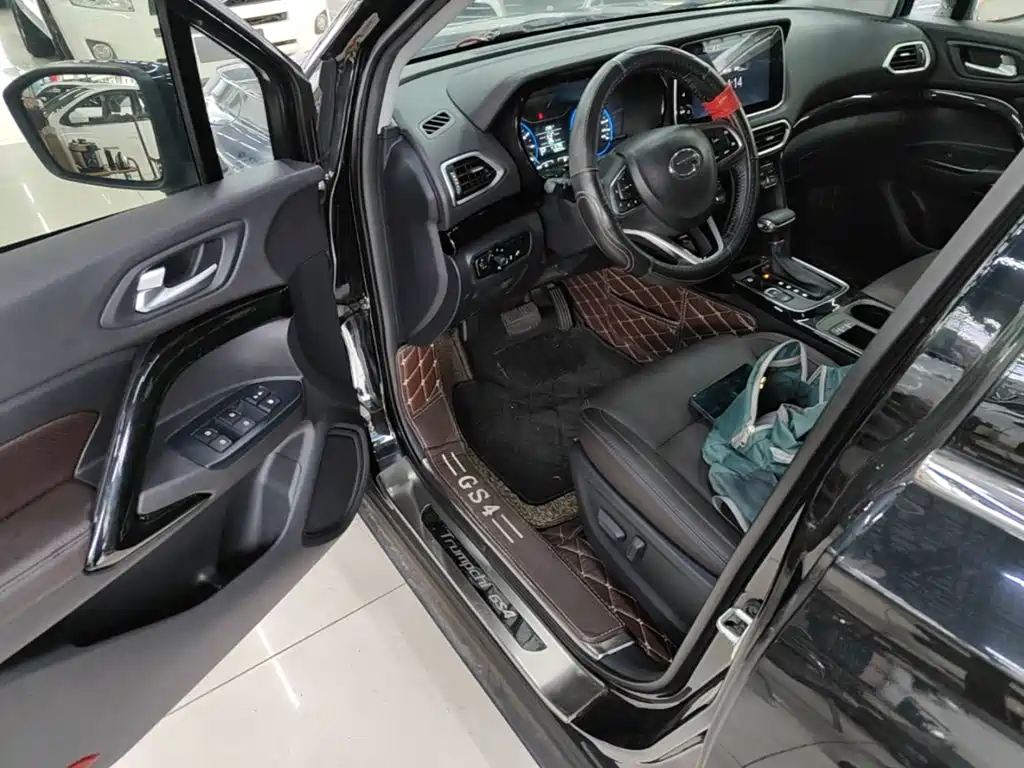 GAC Motor Trumpchi GS4 2018 — фото 16