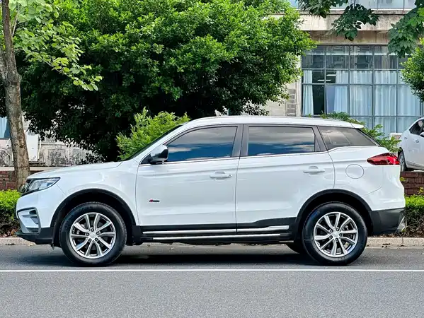 Geely Boyue 2019