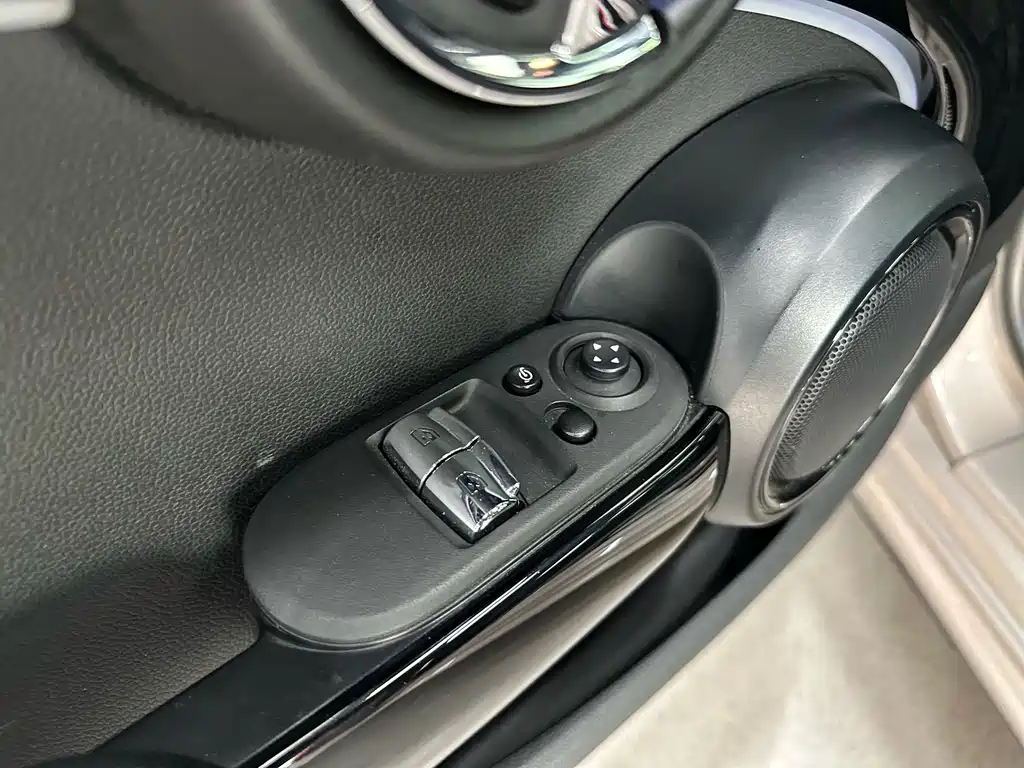 MINI JCW 2022 — фото 6