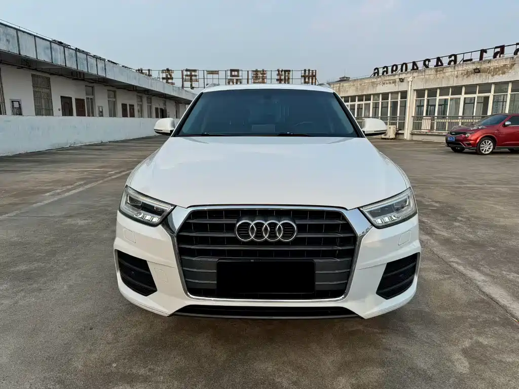 Audi Q3 2016