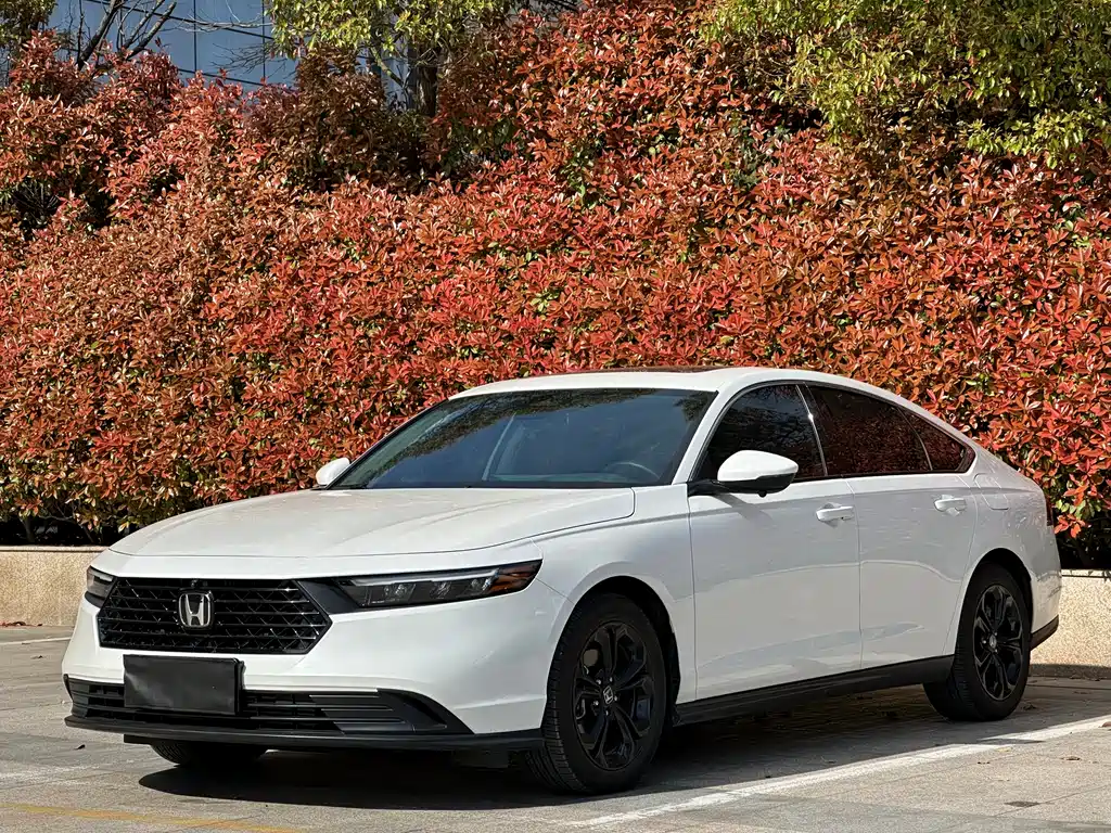 Honda Accord 2025 — фото 10