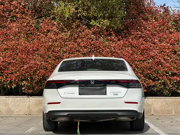 Honda Accord 2025