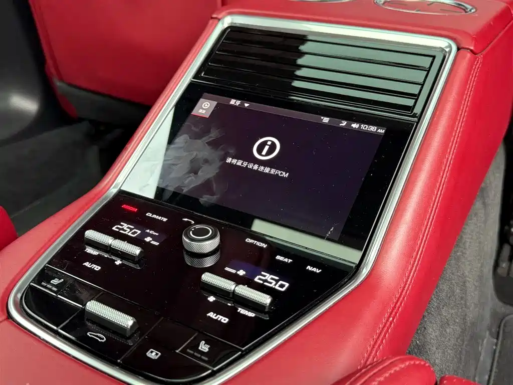 Porsche Panamera 2019 — фото 12