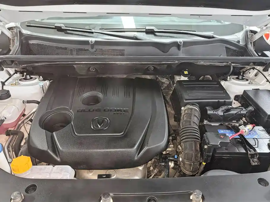 Changan CS75 PLUS 2019 — фото 10