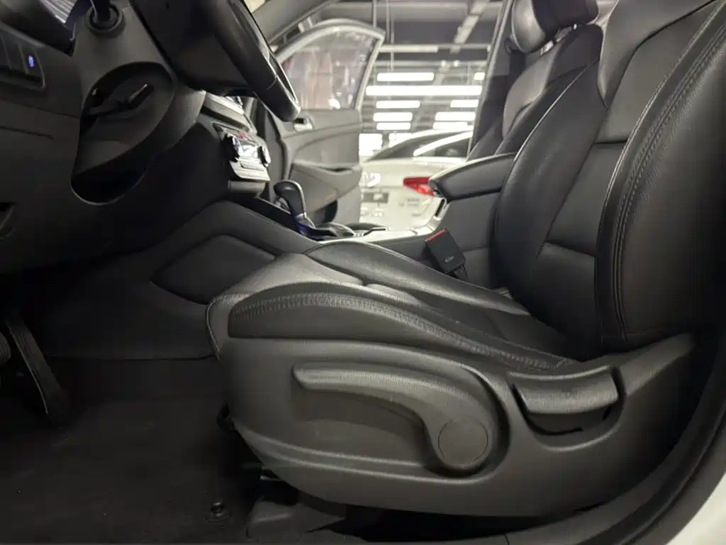 Hyundai Tucson 2018 — фото 20