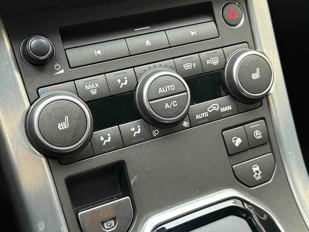 Land Rover Evoque 2017 — фото 13