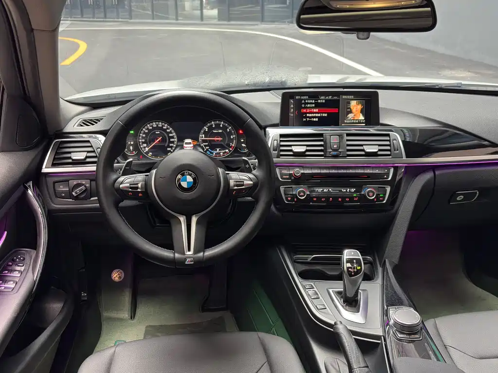 BMW 3 Series 2016 — фото 9