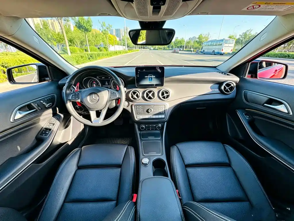 Mercedes-Benz GLA 2018 — фото 4