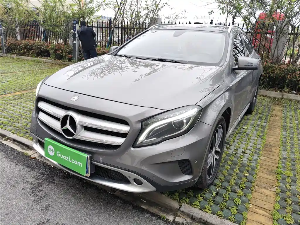 Mercedes-Benz GLA 2016 — фото 1