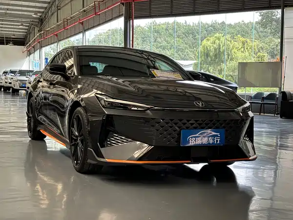 Changan UNI-V 2024