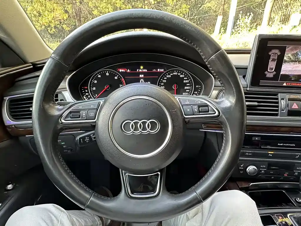 Audi A7 2017 — фото 24