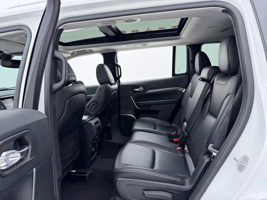 Jeep Grand Commander 2020 — фото 8