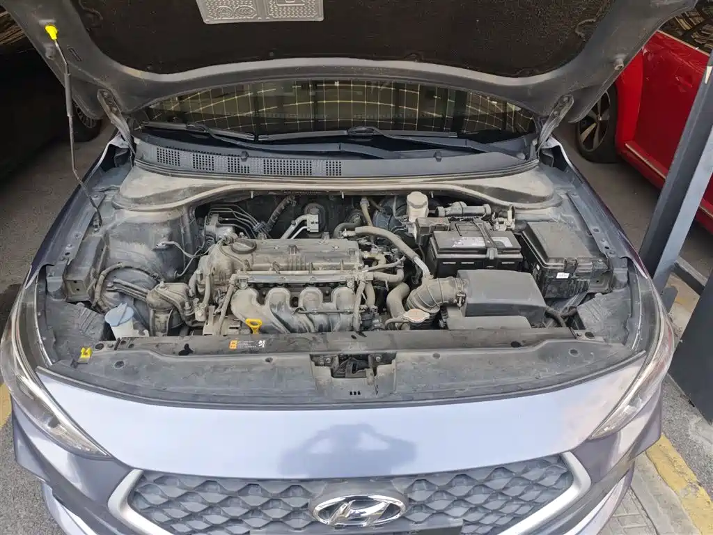 Hyundai Elantra 2019 — фото 20