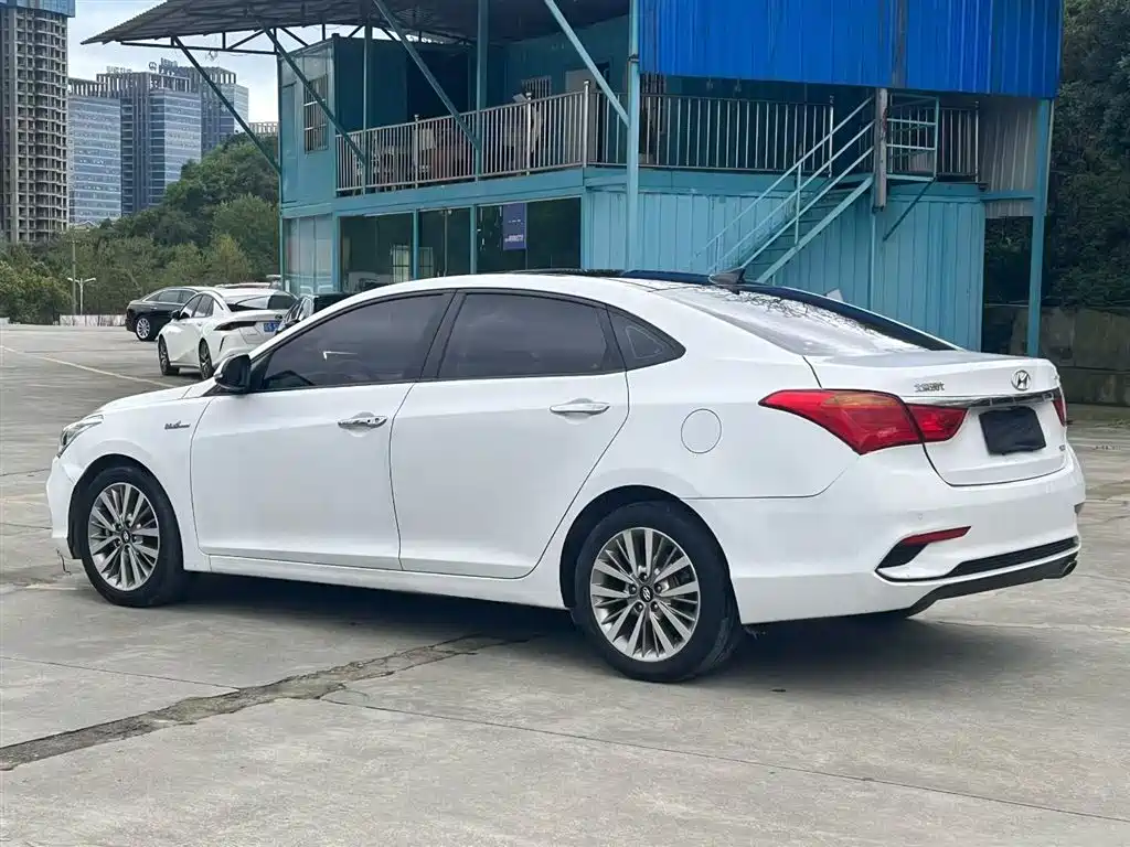 Hyundai Mistra 2017 — фото 9