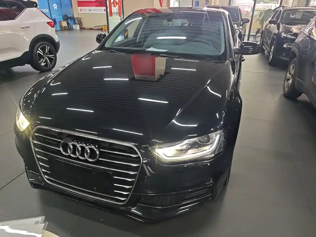 Audi A4L 2016