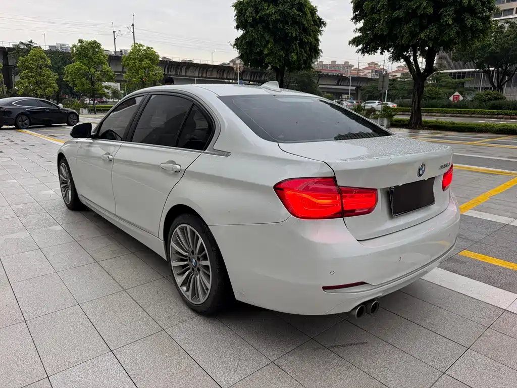 BMW 3 Series 2018