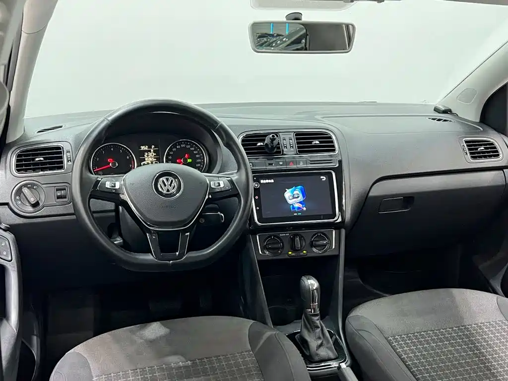 Volkswagen Polo 2019 — фото 15